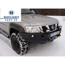 PREDNÝ NÁRAZNÍK  S OTVORAMI  NA SVETLA NISSAN PATROL GU4