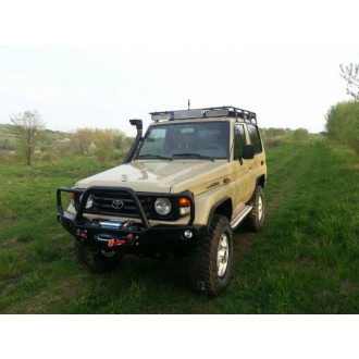 PREDNÝ NÁRAZNÍK S BULLBAROM TOYOTA LAND CRUISER HZJ 71 99-07