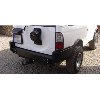 TOYOTA LAND CRUISER J90 96-02 ZADNÝ NÁRAZNÍK PRE VERZIU BEZ PLASTOVÝCH NÁDSTAVCOV PODLAHY